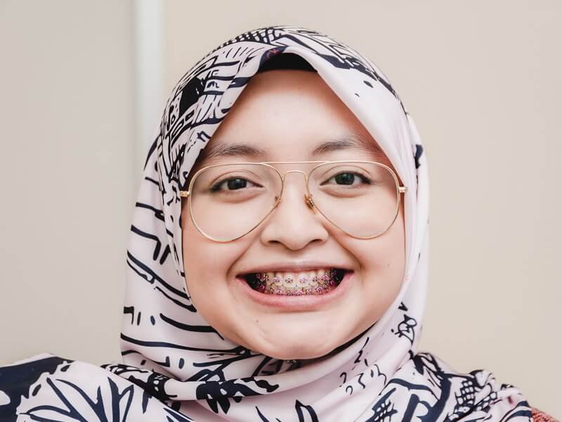 Satisfied Patient With Braces Services